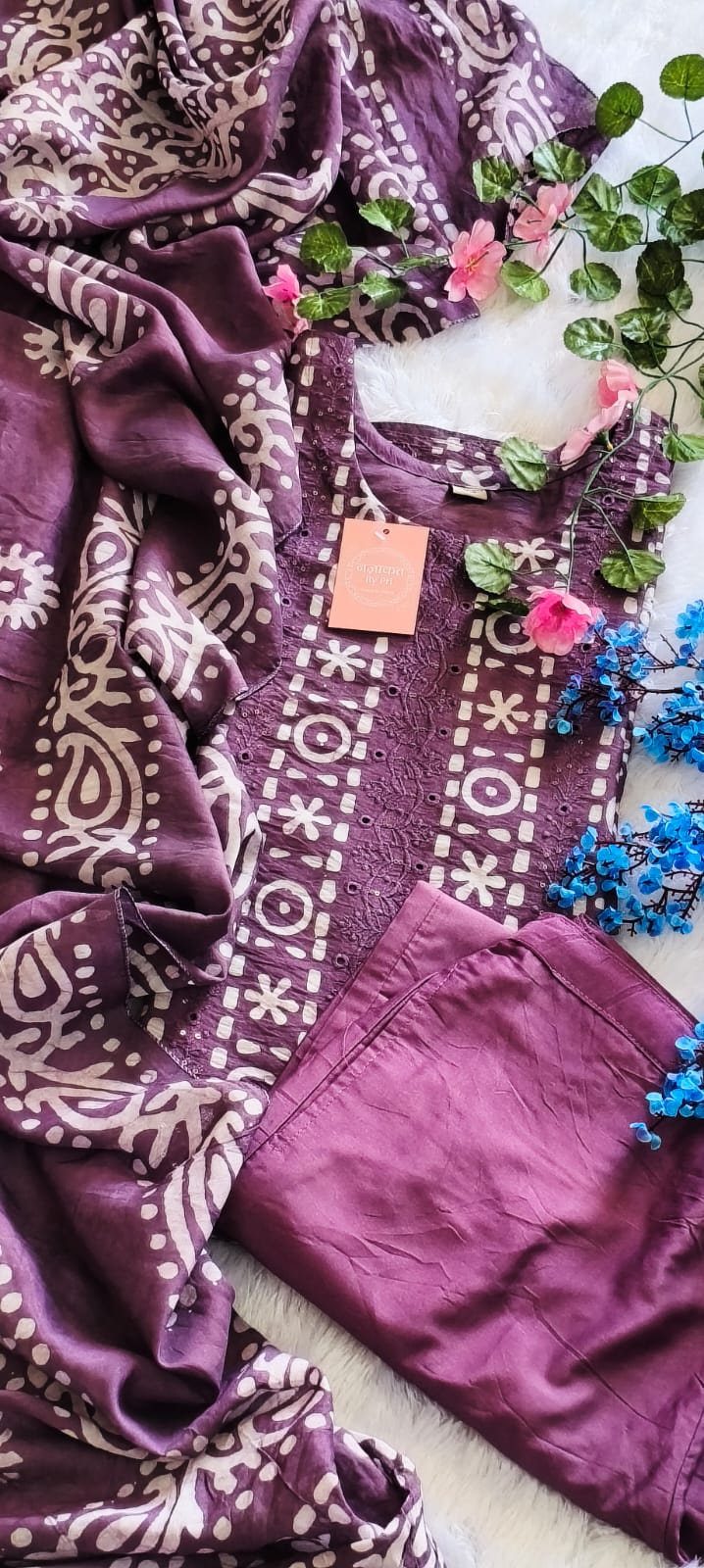 Riwaayat Print Suit Set