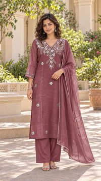 Yamini Suit Set