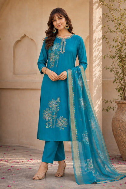 Charvi Suit set