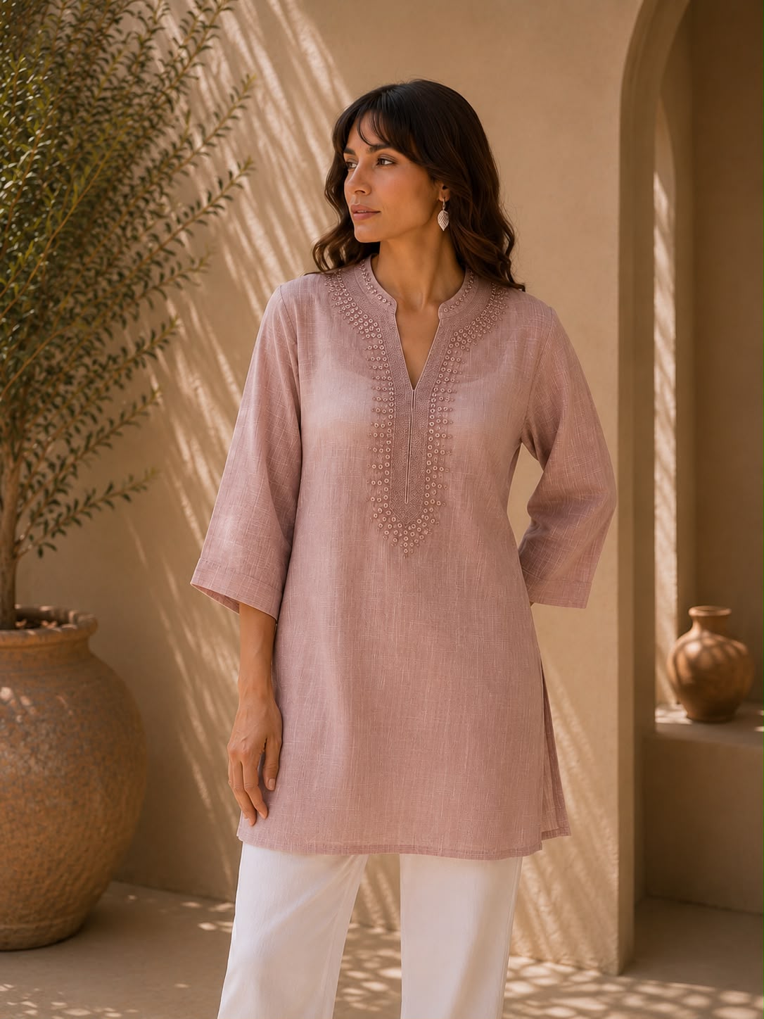 Elara Kurti
