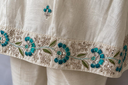 Devika Suit Set