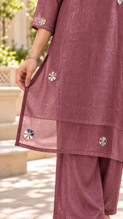 Yamini Suit Set
